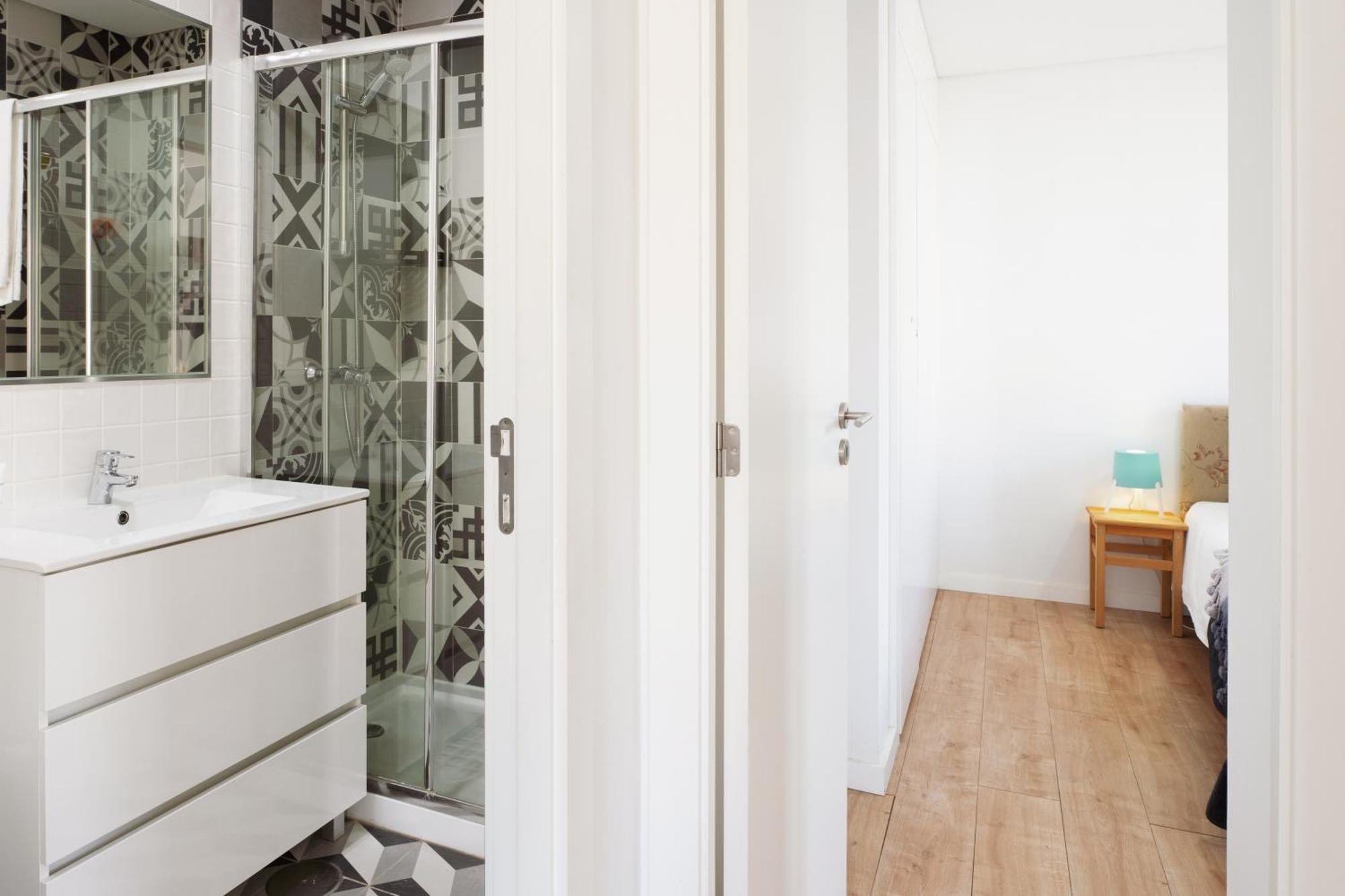 Host Wise - Flat W Free Private Parking - Bright & Cozy Apartment Porto Exterior photo